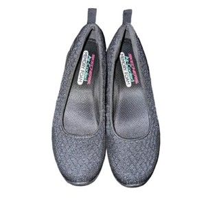 Skechers Microburst Sudden Look Slip On Shoes in Black Size 8